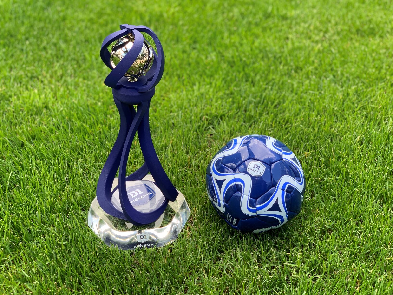 SAMBA DIGITAL EN TOURNÉE DANS LES CLUBS DE D1 ARKEMA: UNE IMMERSION EXCLUSIVE POUR DÉCOUVRIR LES JOUEUSES